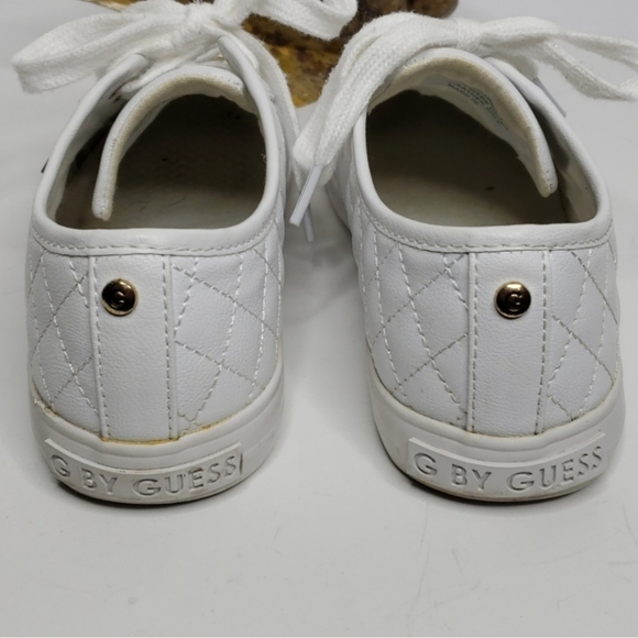 G By Guess Backer Quilted White Sneaker, Size 7 - Picture 9 of 10